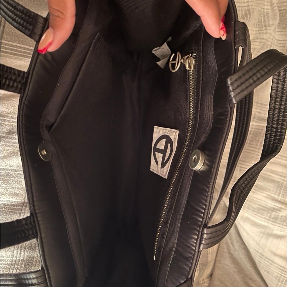 Telfar Black Quilted Women Bag - Picture 3 of 9